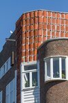 Gevelbekleding. Hoek Amstelkade/Uithoornstraat.
<br/>
Marcel Westhoff, juni 2016